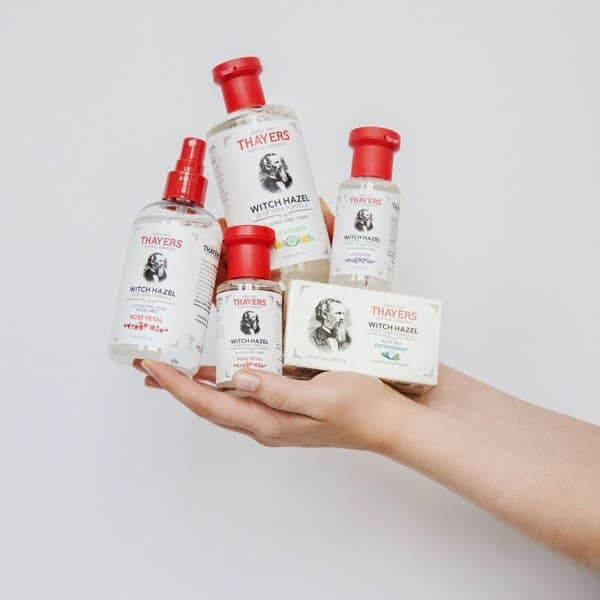 Rose Petal Witch Hazel W/Organic Aloe Vera Toner (Alcohol-Free) 89ml ผสมน้ำดอกกุหลาบ และว่านหางจระเข้ ช่วยฟื้นฟูผิวที่ขาดน้ำ ช่วยให้ผิวกระจ่างใสเป็นธรรมชาติ